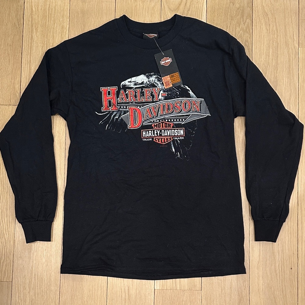 Harley-Davidson Black and Red Graphic Long Sleeve Tee